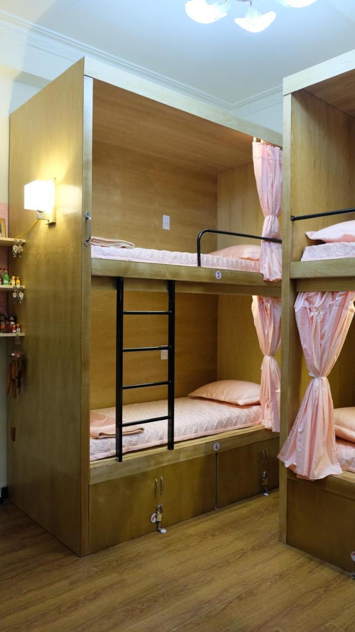 Capsule Hanoi Hostel Экстерьер фото